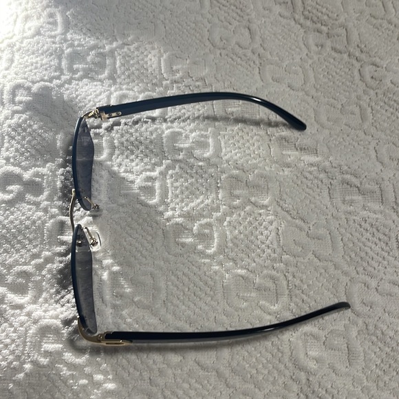 Sunglasses - Picture 2 of 2